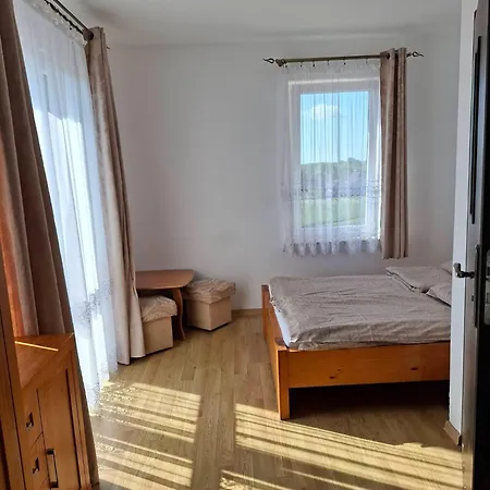 Nad Stawem Habitación en casa particular